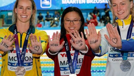 Margaret MacNeil of Canada won the 100-meter butterfly in Tokyo 2020