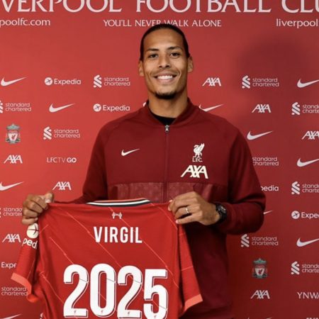 Liverpool centre Virgil van Dijk has signed a new contract deal till 2025