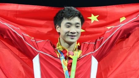 China’s Cao Yuan wins gold in men’s 10m platform diving in Tokyo 2020