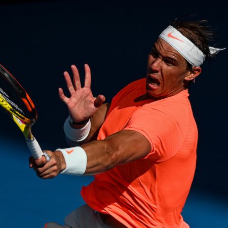 Rafael Nadal world number four withdraws from Toronto Masters with injury