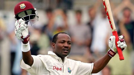 Brian Lara says “That is an issue we know that a lot of right-handed batsmen face” in the Indian Premier League: IPL 2021
