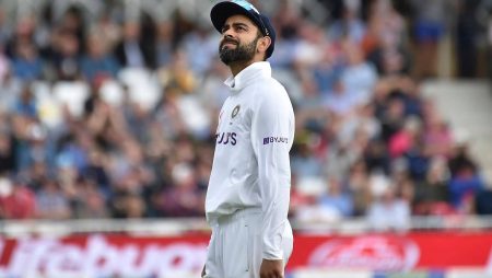 Virat Kohli’s advice “You should be equally good with outswingers” to Siraj