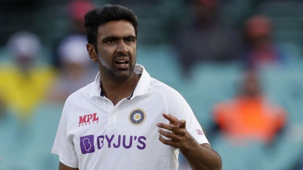 Aakash Chopra says “You are looking for wickets” on R Ashwin in T20 World Cup 2021