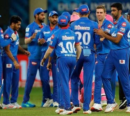Aakash Chopra on Delhi Capitals “There are plenty of things that have gone wrong and that worries me” in IPL 2021