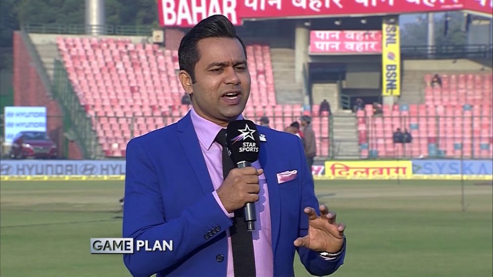 Aakash Chopra says “Every year you say ‘Ee Sala Cup Namde’ and then say ‘Yeh Saal Bhi Rahan De'” in IPL 2021