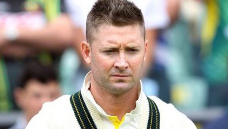 Cricket News: Michael Clarke says “There can only be 1 captain on the field”