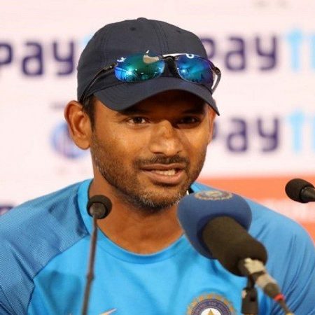 Cricket Sports: R Sridhar says “Greg Chappell called up and asked Ravi Shastri”