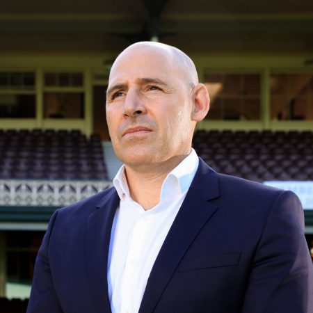 Nick Hockley, CEO of Cricket Australia, tests positive for COVID-19 ahead of the Sydney Test.