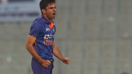 1st T20I INDIA vs. WEST INDIES: Ravi Bishnoi steals the show in his debut as the IND win by 6 wickets.