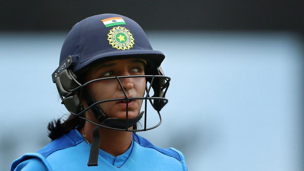 Harmanpreet Kaur scores crucial runs as India defeats New Zealand in the 5th ODIs.