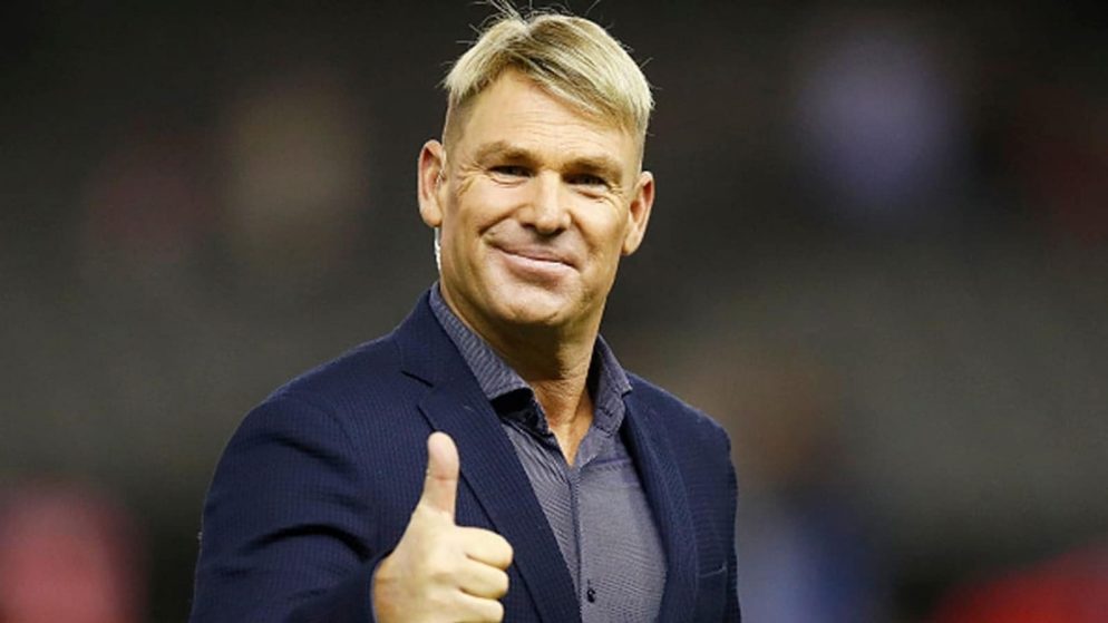 Shane Warne is determined to take over as England’s next head coach.
