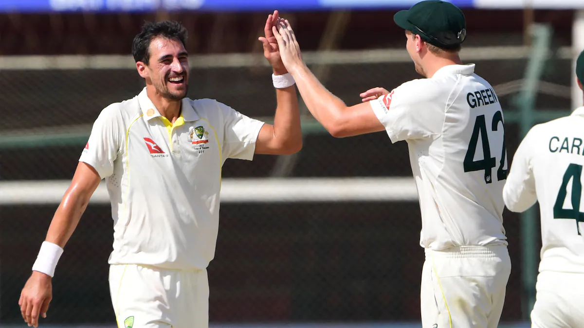 Mitchell Starc’s Reverse Swing helped by the abrasive nature of the Karachi pitch.