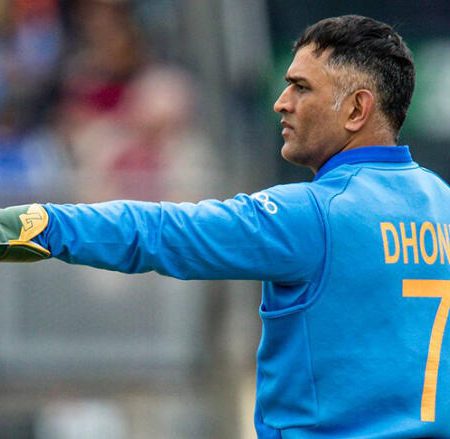 MS Dhoni Explains Why He Wears Number 7 Jersey