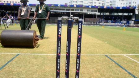Former Pakistan Captain Trolls Pitches For PAK vs. AUS Test Series Using IPL Comparison