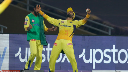 Ravindra Jadeja Celebrates In Style After Catching To End RCB Chase