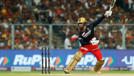 Rajat Patidar Slams 49-ball Ton in IPL 2022 Eliminator to Make Up For RCB Triumvirate’s Absence