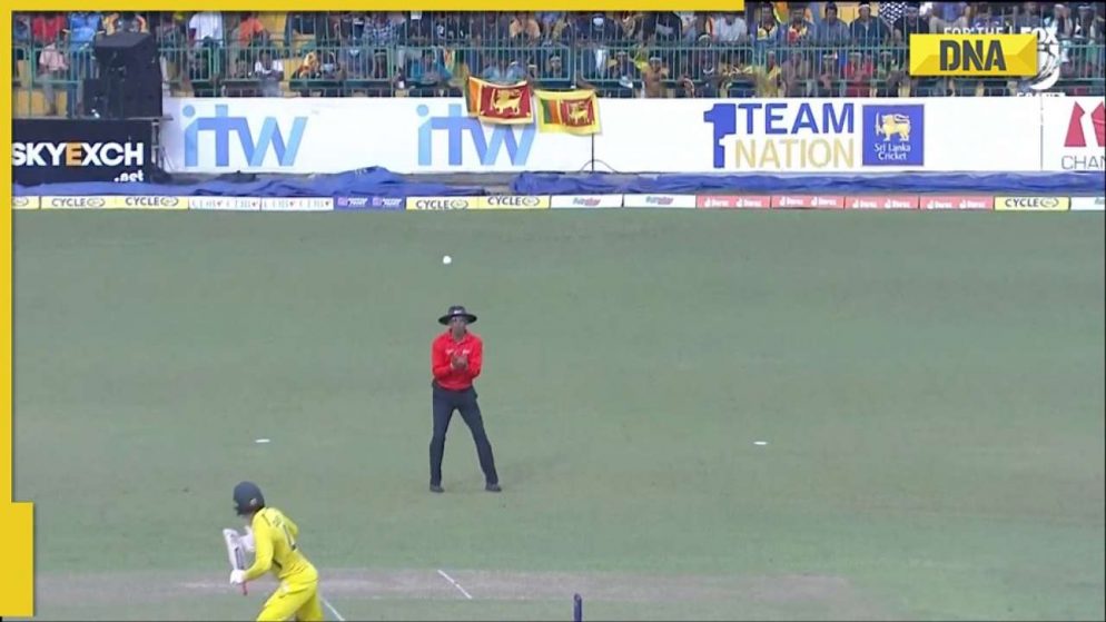 Kumar Dharmasena Goes For A Catch While Umpiring In Sri Lanka vs Australia 3rd ODI