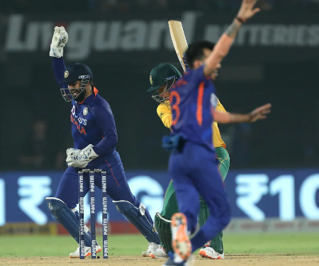 After India defeated South Africa in the third T20I, Rishabh Pant praised the bowlers for doing a “fantastic job.”