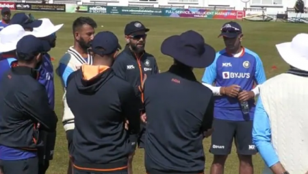 Virat Kohli Delivers “Passionate Team Talk” To Indian Players Before Tour Match Against Leicestershire