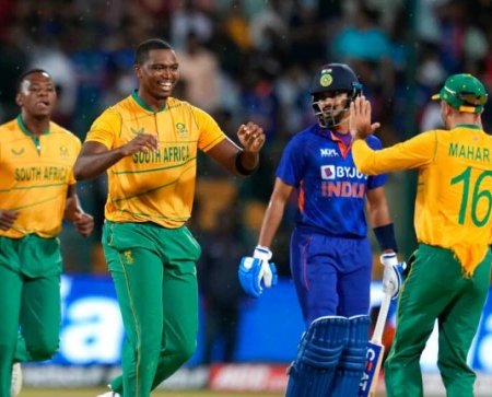 Rain cancels the fifth T20I between India and South Africa in Bengaluru, leaving the series tied at 2-2.