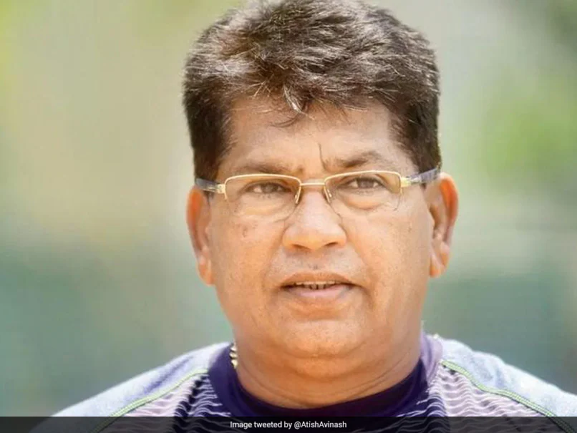 Kolkata Knight Riders appointed domestic cricket legend Chandrakant Pandit as their new head coach.