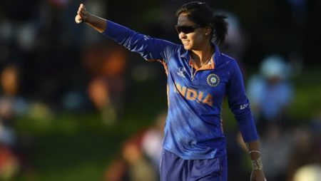 “We played forcefully,” Harmanpreet Kaur says after the first T20I defeat.