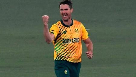 T20 World Cup 2022: Dwaine Pretorius’s thumb fracture disqualifies him from competing.