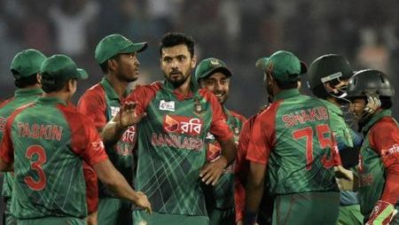 Mosaddek Hossain is omitted as Bangladesh reveal their ODI team against India, while Shakib Al Hasan is back.