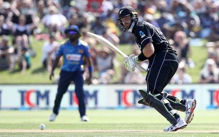For BBL 12, Martin Guptill joins the Melbourne Renegades.